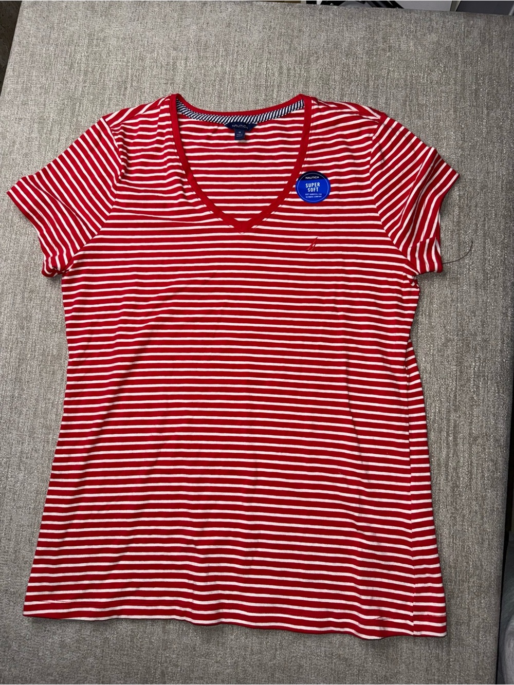 NWOT Nautica Women’s Medium Red White Striped V-Neck Super Soft Tee